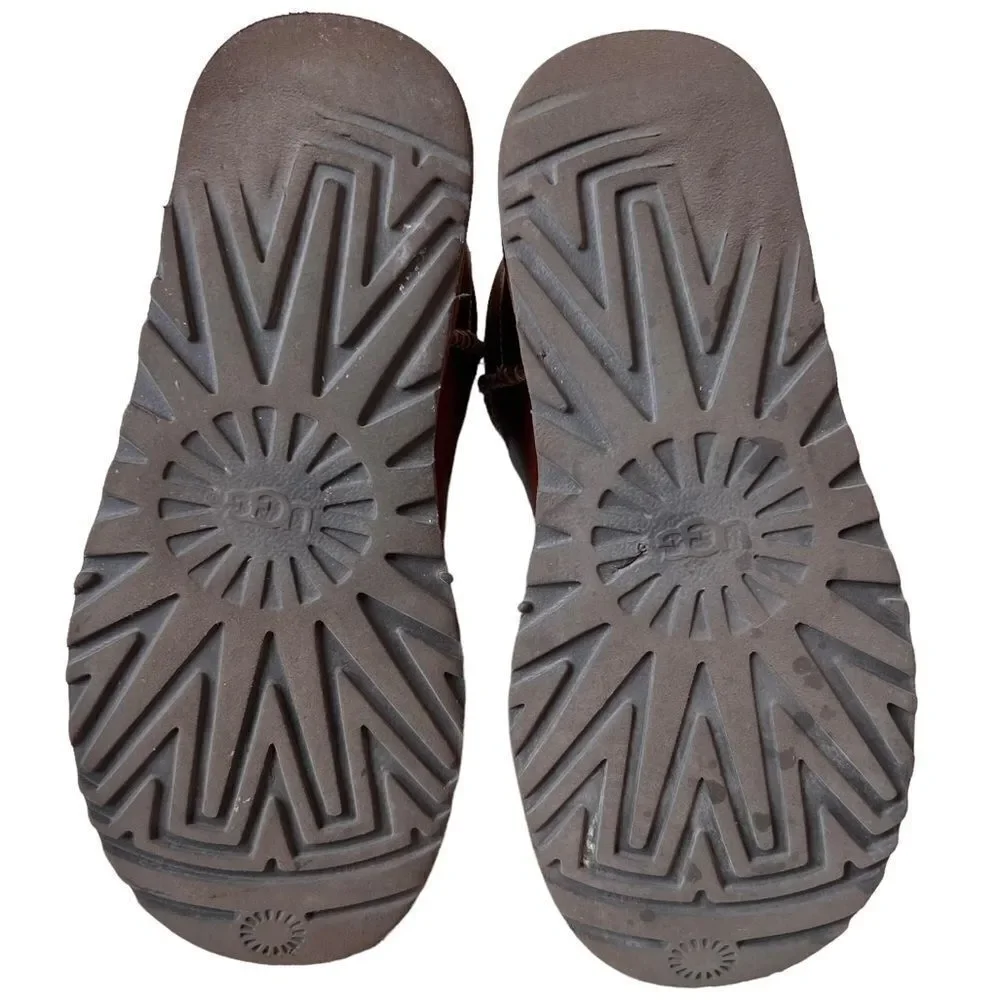 UGG Classic Short II Water-resistant Warm Chestnut Leather Boot